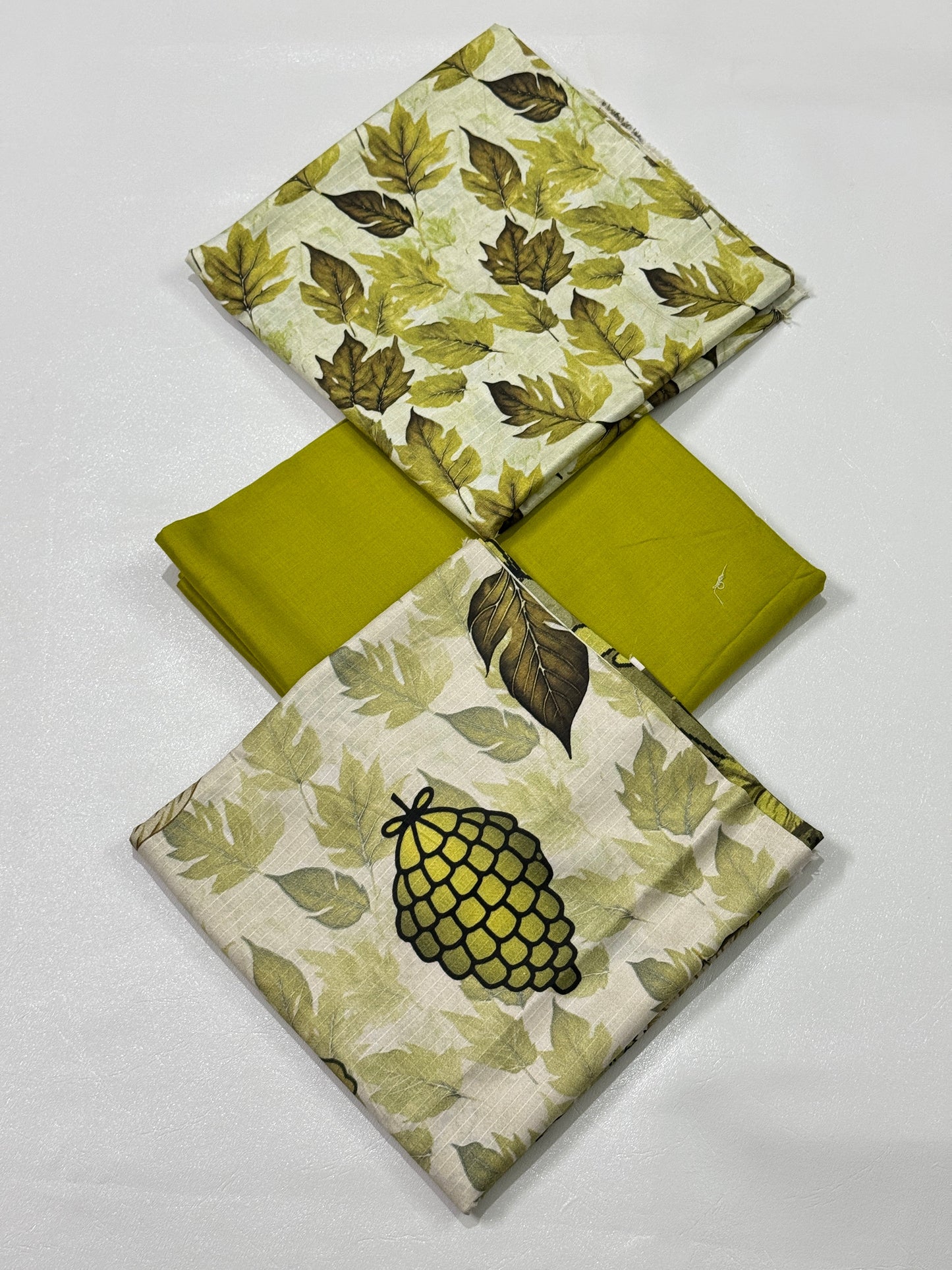 3 Pc Doria Linen Printed Unstitched Suit