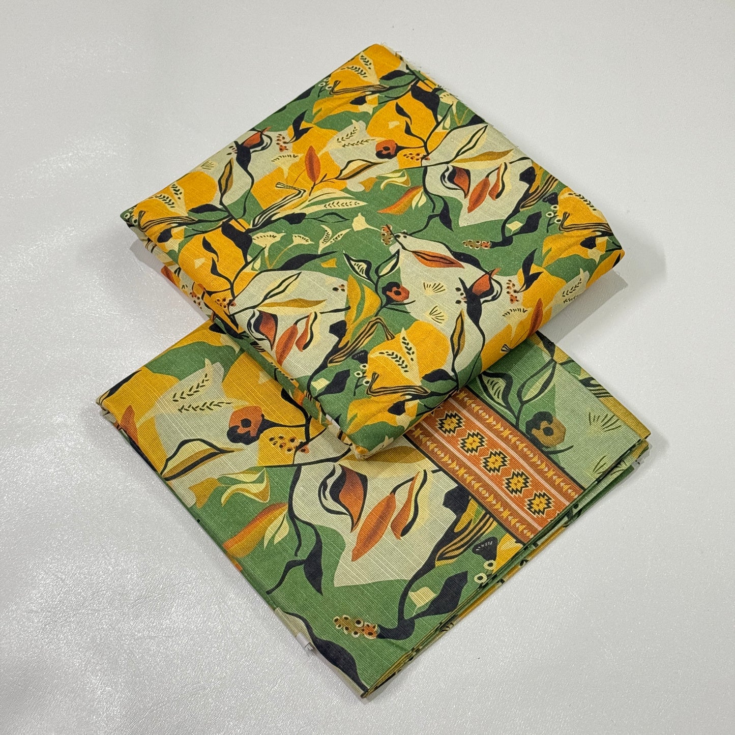 3 Pc Khaddar Printed All Over Suit