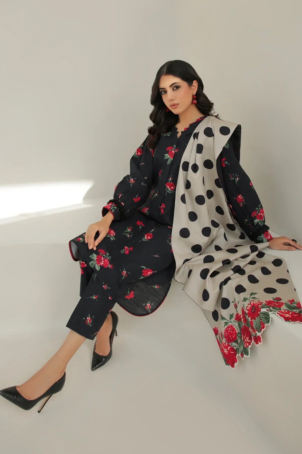3Pc Digital Lawn Suit With ( Digital Printed Voile Dupatta )- BQ 1240