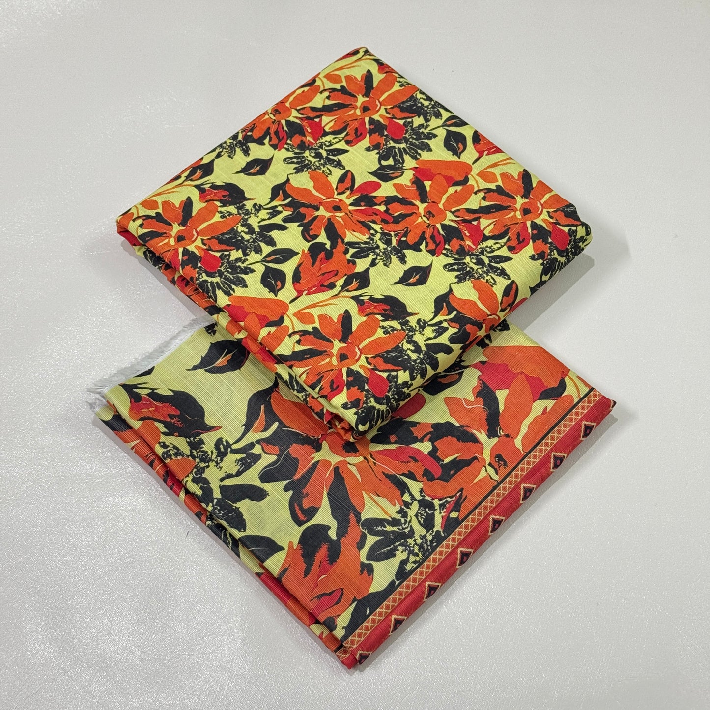 3 Pc Khaddar Printed All Over Suit