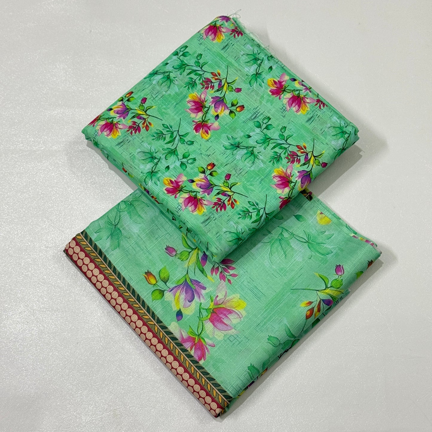 3 Pc Khaddar Printed All Over Suit